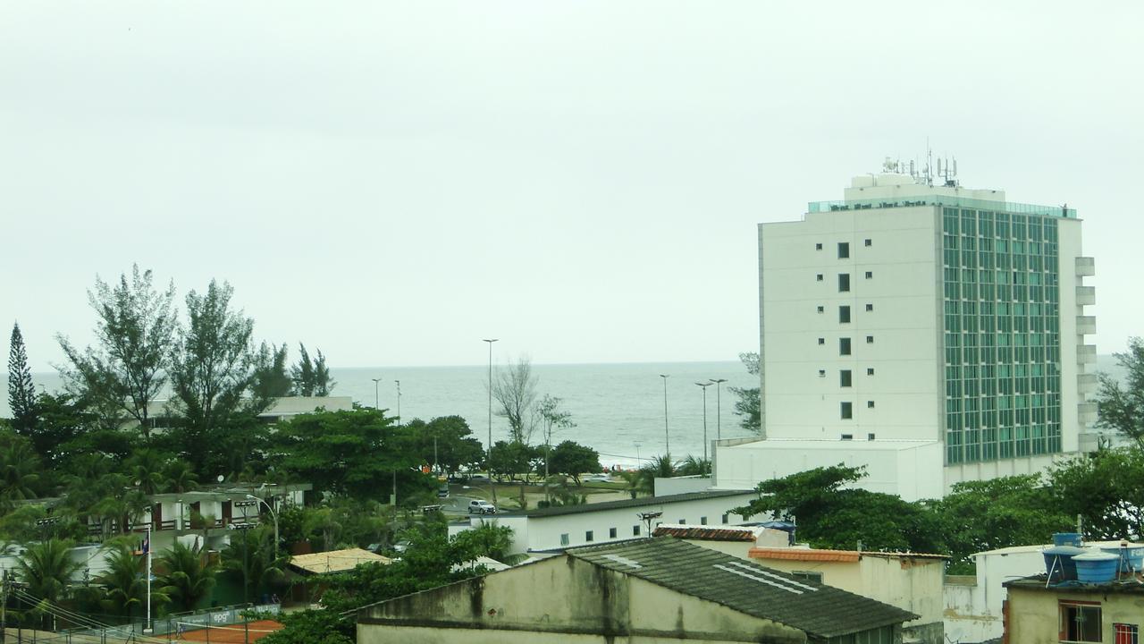 Pontal Do Duque Hostel *